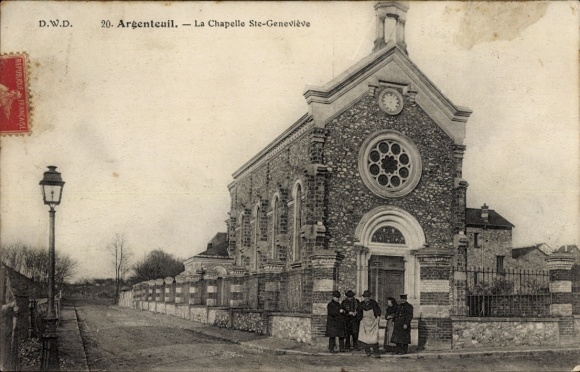 Ak Argenteuil Val d'Oise, Kirche, La Chapelle Ste-Geneviève,  Schwarz-Weiß-Ansicht