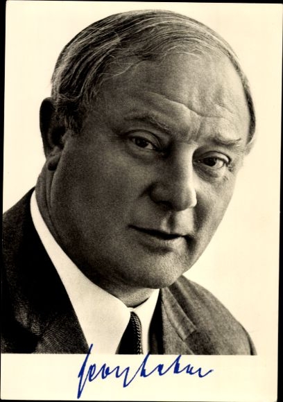 Postcard politician Georg Leber, Federal Minister of Transport, SPD, autograph