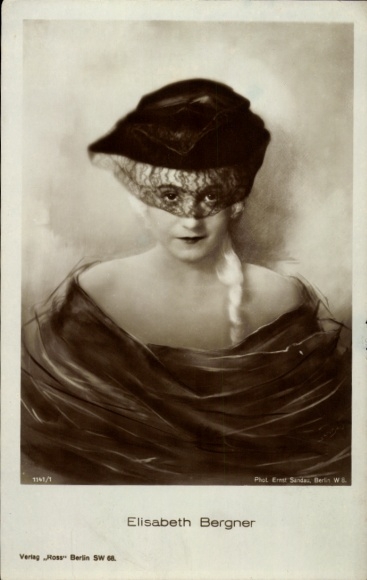 Ak Schauspielerin Elisabeth Bergner, Portrait