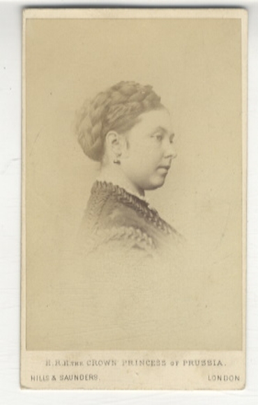 CdV Augusten Viktoria, dt. Kaiserin u. Königin von Preußen, geb. v. Schleswig-Holstein-Glücksb.