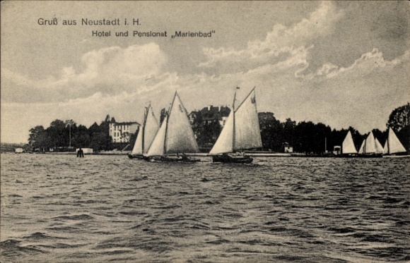 Postcard Neustadt in Holstein, Hotel and Pensionat Marienbad, sailing boats