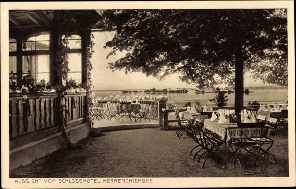 Ak Herrenchiemsee Chiemsee Oberbayern, uitzicht vanaf Schlosshotel Herrenchiemsee