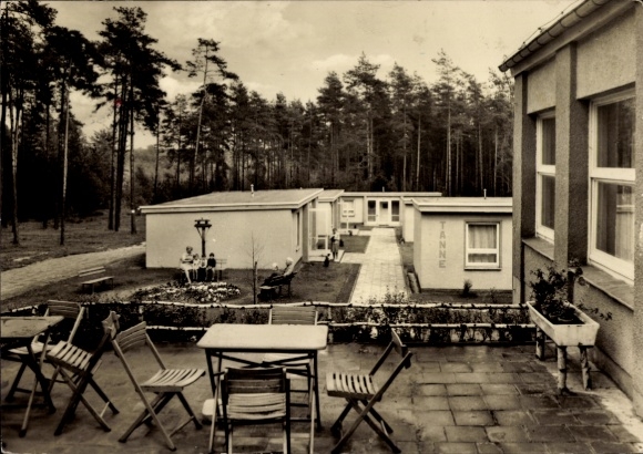 Ak Schmannewitz Dahlen, FDGB Erholungsheim Käthe Kollwitz Hütte, Terrasse