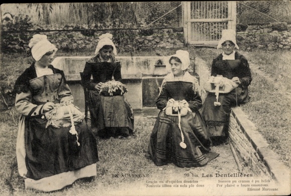 Postcard lacemakers, women in traditional costume