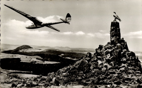 Postcard Wasserkuppe Rhön, glider Nuremberg at the aviator memorial, D-13-245