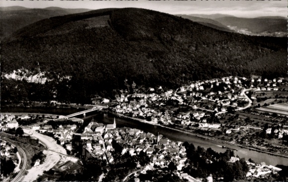 Ak Neckargemünd am Neckar, Luftkurort  Blick auf Stadt, Fluss, Brücke, Hügel