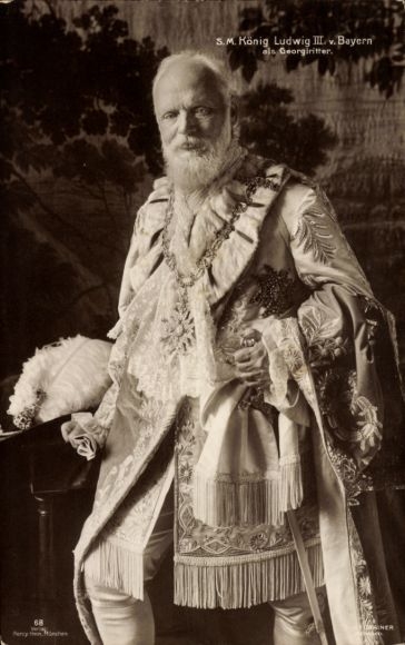Ak König Ludwig III von Bayern, Portrait als Georgiritter