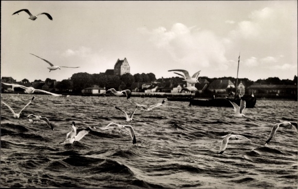 Postcard Baltic resort Heiligenhafen, city seen from the water, seagulls