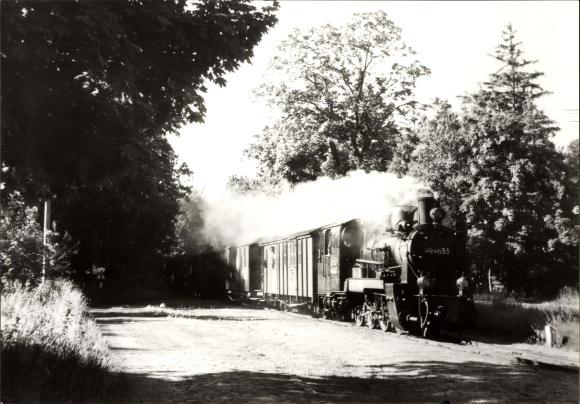 Postcard Schmalspurbahn Putbus Göhren, The early train from Göhren at the entrance to Philippshagen