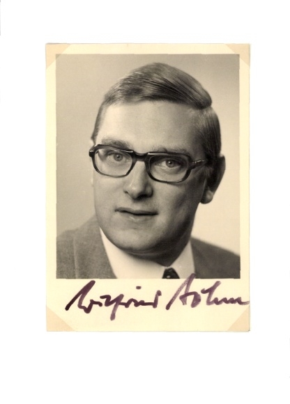 Photo politician Wilfried Böhm, autograph