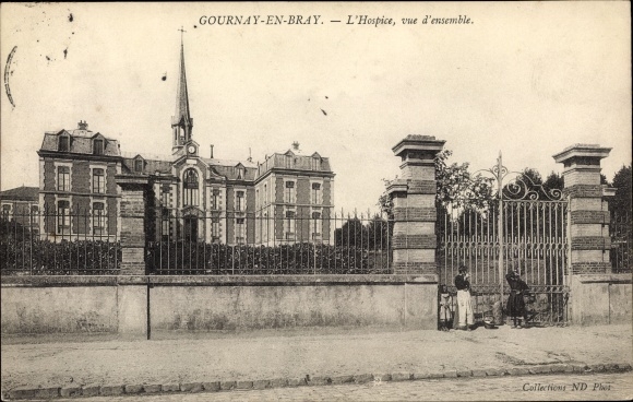 Postcard Gournay en Bray Seine Martitime, L&#39;Hospice, vue d&#39;ensemble, hospital
