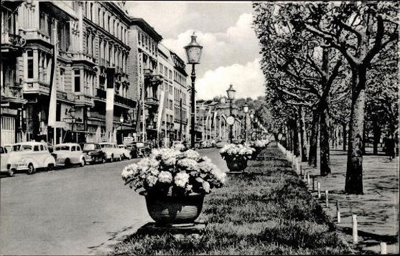 10 old PCs Wiesbaden, various views