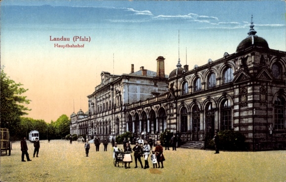 Postcard Landau in der Pfalz, main station, buildings, people, trees, sky