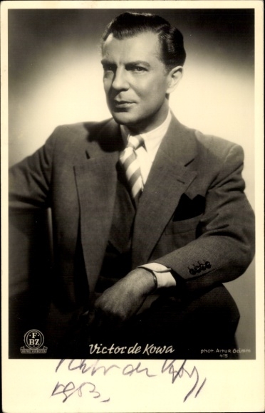 Postcard actor Victor de Kowa, portrait, autograph