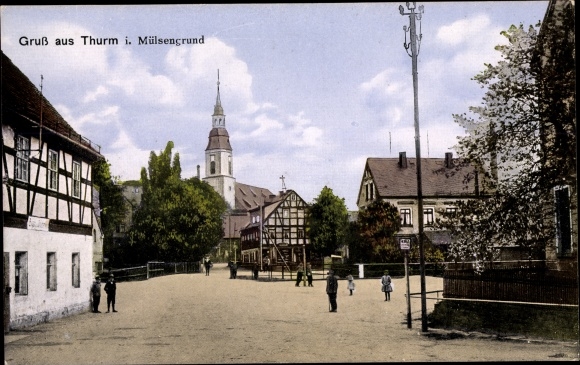 Ak Thurm Mülsen Sachsen, gedeeltelijk zicht op het dorp, kerk