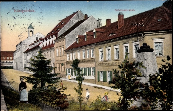 Postcard Königsbrück, view of Schlossstrasse, footwear