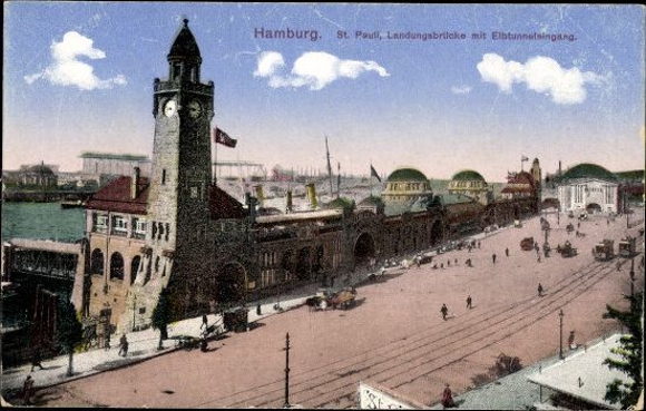 10 old PCs Hamburg, various views, partially painted