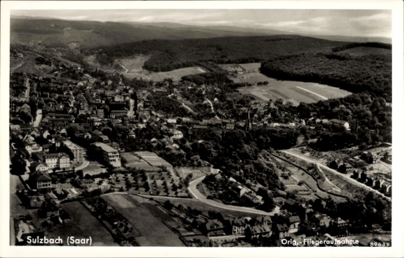 KP Sulzbach w Kraju Saary, widok z lotu ptaka na Sulzbach, atmosfera, prawdziwe zdjęcie