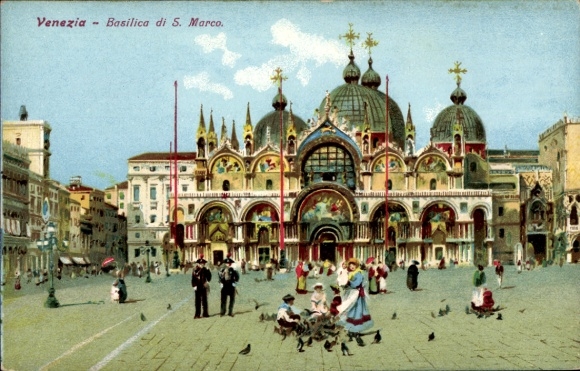 Postcard Venezia Venice Veneto, Basilica di San Marco, tourists, pigeons, architecture