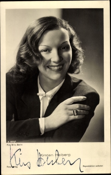 Postcard actress Kirsten Heiberg, portrait, Ross 3373/1, autograph
