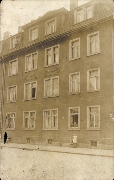 Photo Postcard Dresden Pieschen, Coswigerstraße 9, residential building