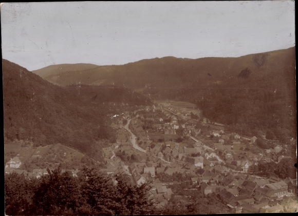 foto Bad Lauterberg in de Harz, uitzicht vanaf de lokale berg, rond 1920