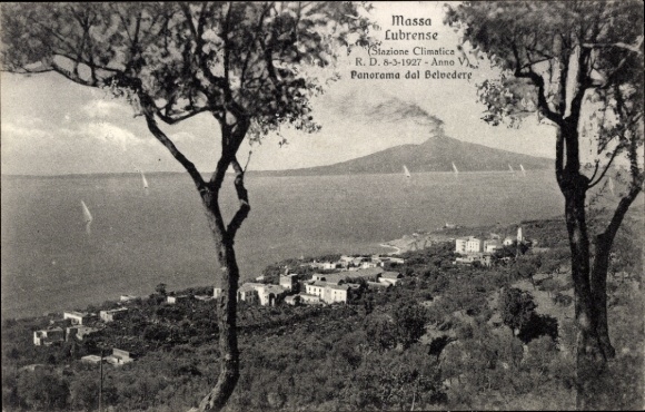 Ak Massa Lubrense Neapel Campania, Berg Vesuv, Küstenlandschaft, Bäume, Panoramablick