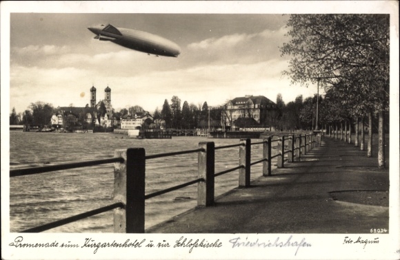 Ak Friedrichshafen aan het Bodenmeer, Kurgartenhotel, Slotkerk, Zeppelin