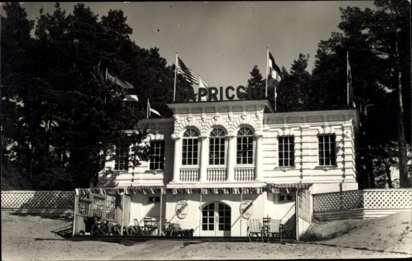 KP Narva Jõesuu Hungerburg Estonia, Villa Capriccio