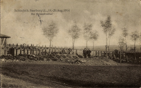 Ak Sarrebourg Saarburg Lothringen Moselle, Schlacht 1914, Heldenfriedhof