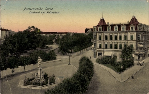 Postcard Fürstenwalde an der Spree, monument and Kaiserplatz