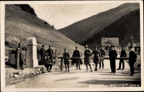 Postcard Tirol, South Tyrol, Passo Brennero, Brenner Pass, border, boundary stone, barrier, customs officers