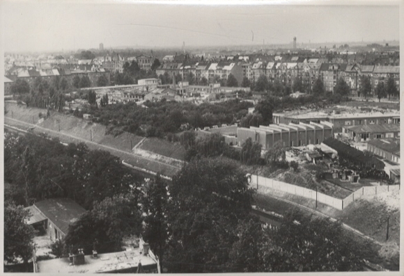 Original Fotos Berlin Tempelhof, Panorama vom Ullsteinhaus gesehen, um 1945/46, ca. 12x17 cm