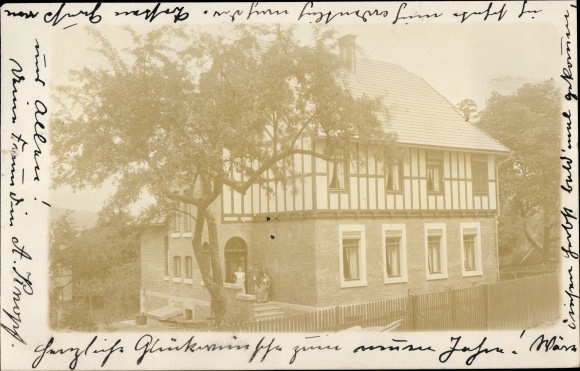 zdjęcie KP Schleusingen w Turyngii, zajazd, drzewo