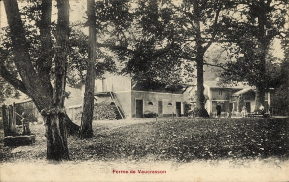 Ak Vaucresson Hauts de Seine, Ferme