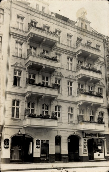 foto Ak Berlin Prenzlauer Berg, Stolpische Straße 46, restaurant, winkel
