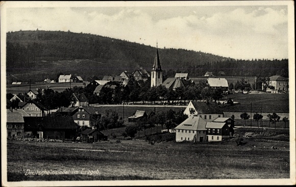 Postcard Deutscheeinsiedel Deutschneudorf im Erzgebirge, general view, church