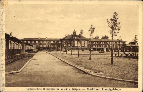 Ak Wiek op Rügen, Saksisch kindertehuis, markt, hoofdgebouw