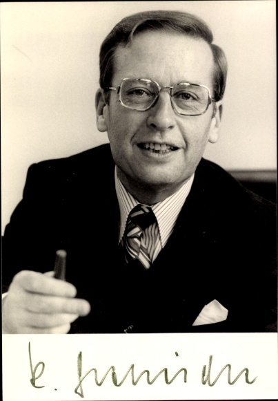 Photo Kurt Gscheidle, Federal Minister for Post, portrait, autograph