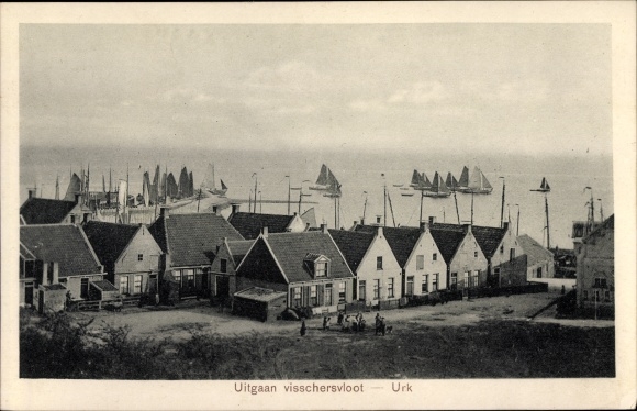 Ak Urk Flevoland Niederlande, Uitgaan visschersvloot