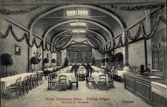 Postcard Putbus on the island of Rügen, Hotel Deutsches Haus, ballroom, owner H. Krassow