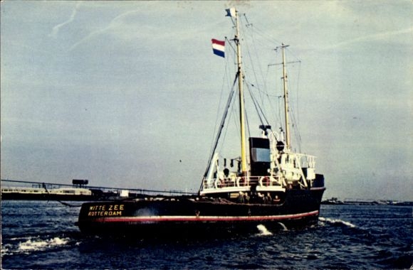 Postcard Tug MT Witte Zee, L. Smit & Co., International Sleep Service