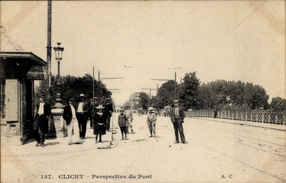 Postcard Clichy Hauts de Seine, Perspective du Pont