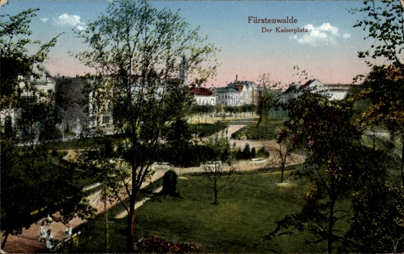 Postcard Fürstenwalde an der Spree, Kaiserplatz, buildings, parks, trees, quiet scenery