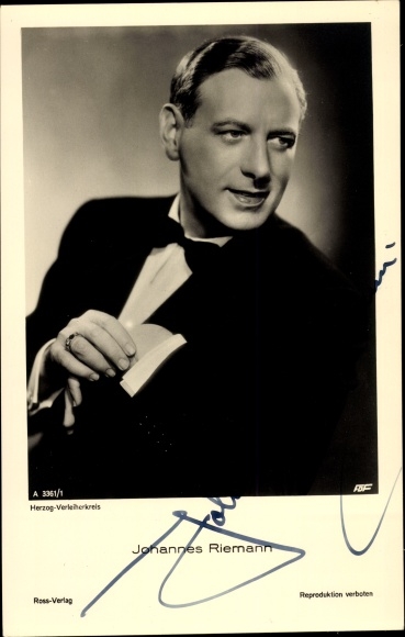 Postcard actor Johannes Riemann, Ross Verlag A 3361 1, autograph