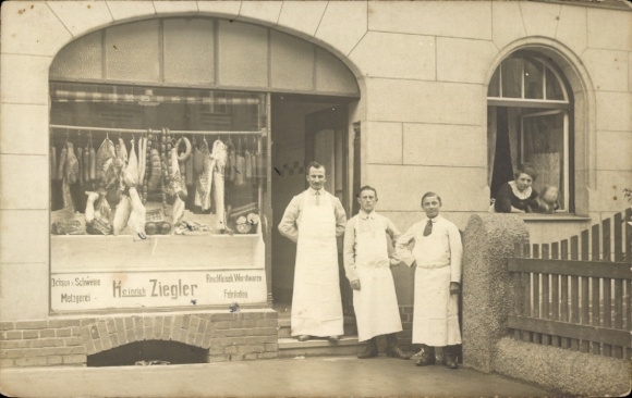 Photo Postcard Nuremberg, butcher shop Heinrich Ziegler, Zillerstraße 15, shop window