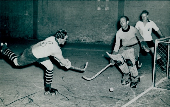 Photo PC Berlin Steglitz Lankwitz, roller hockey, Berlin SCC versus BSG Motor Gera 1951, Voß, Klöppel
