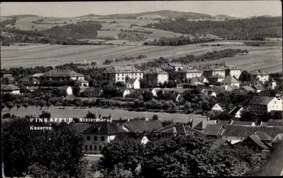 Foto Ak Pinkafeld im Burgenland Steiermark, Kaserne