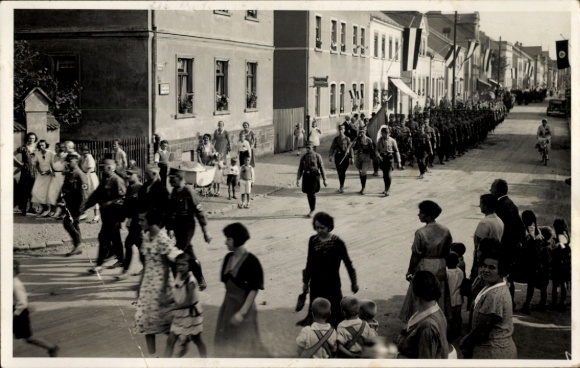 Photo Postcard Flössberg Frohburg in Saxony, SA parade, summer 1933
