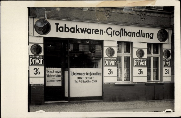 Photo Postcard Berlin Neukölln, Kurt Schnee tobacco wholesaler, Friedelstraße 29